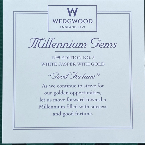 WEDGWOOD Millenium Gems Ornament - Good Fortune - Picture 2 of 3